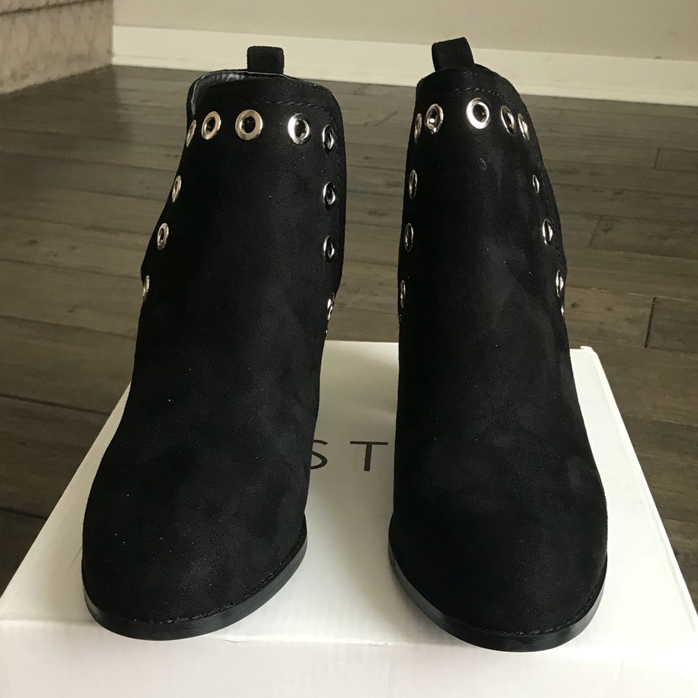 Black V Cut Grommet Suede Booties - Picture 2 of 4